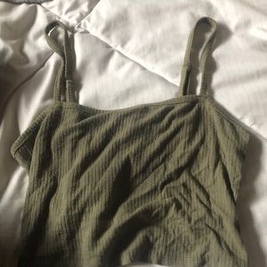 Crop tank top